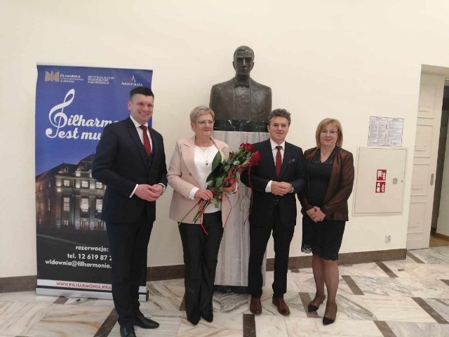 Radna Krystyna Ogorzałek zdobyła wyróżnienie w plebiscycie o tytuł „Seniorki Roku”