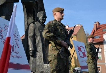 ŻOŁNIERZE OBRONY TERYTORIALNEJ  W HOŁDZIE ŻOŁNIERZOM WYKLĘTYM