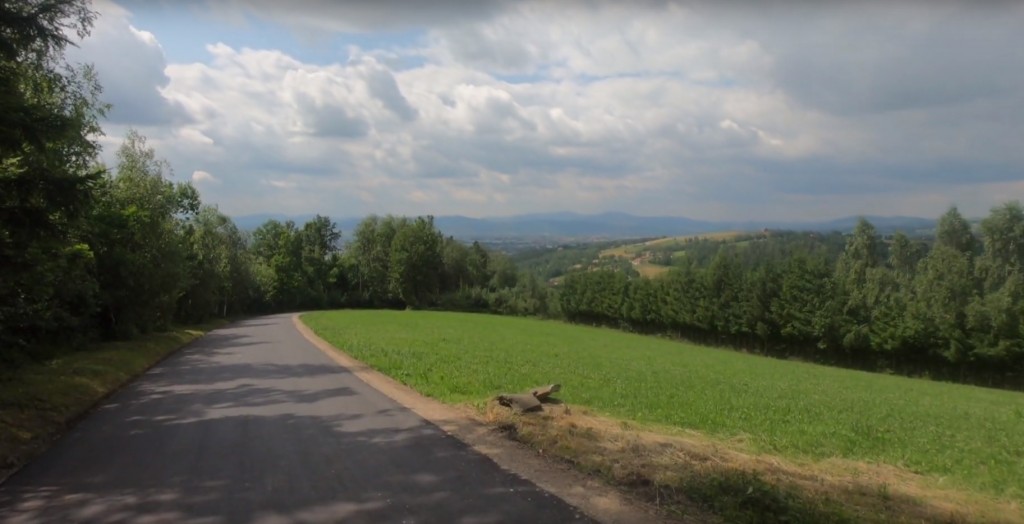 Zakończono prace remontowe  na drodze Jamnica – Góry (WIDEO)