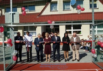 Uroczystość otwarcia boiska wielofunkcyjnego