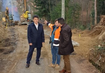 Na przysiółkach Homontówka - Ziobroskówka i Popielówka w Kamionce Wielkiej trwają prace związane ze stabilizacją osuwisk.