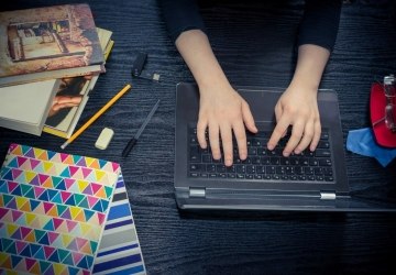 Program ZDALNA SZKOŁA wdrażany w Gminie Kamionka Wielka.