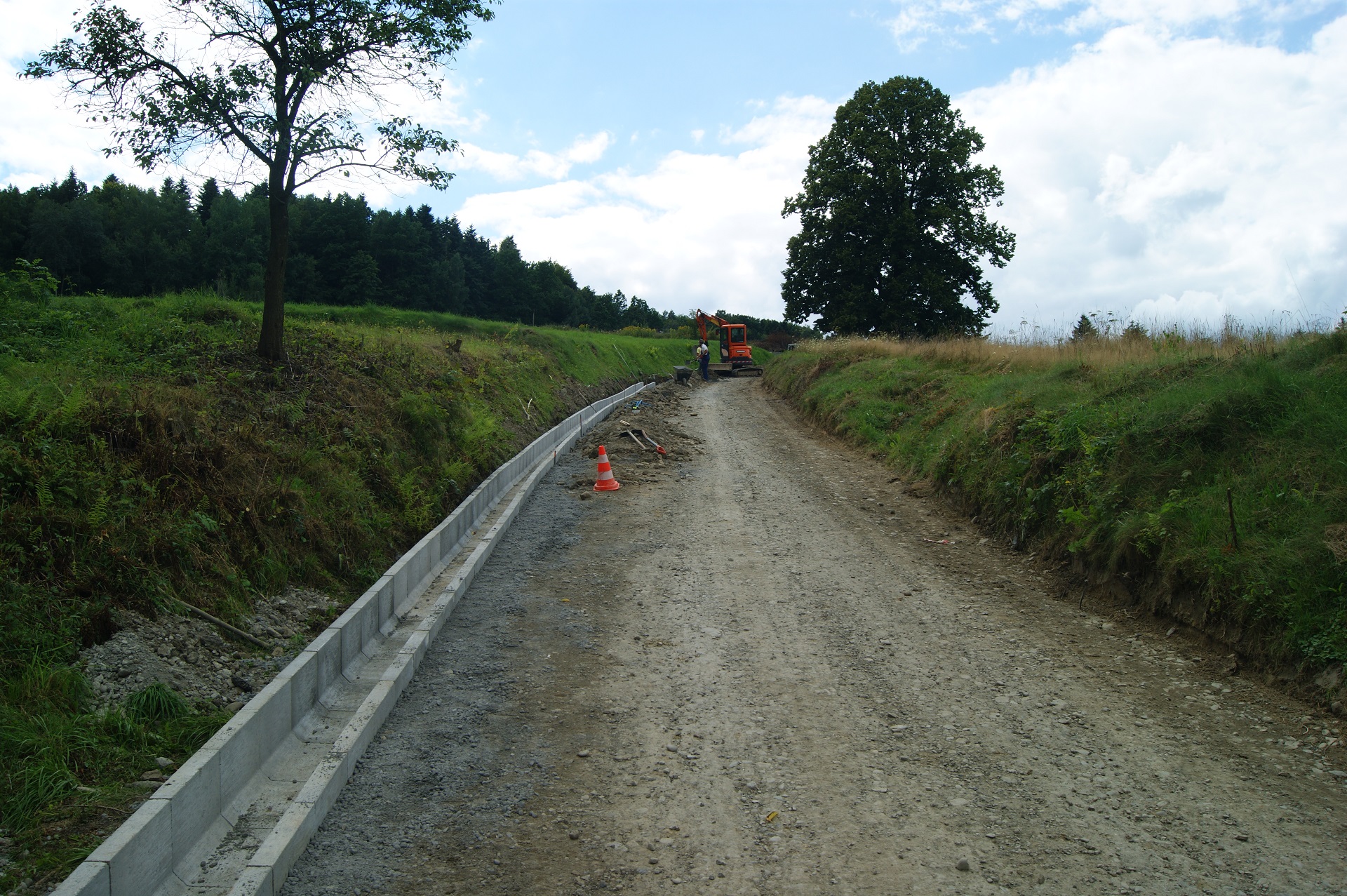 Kolejne remonty dróg w gminie Kamionka Wielka.