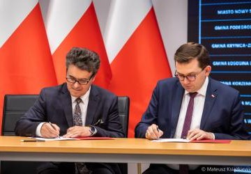 Podpisanie umowy na remont drogi „Kosówka” w ramach Rządowego Funduszu Rozwoju Dróg.